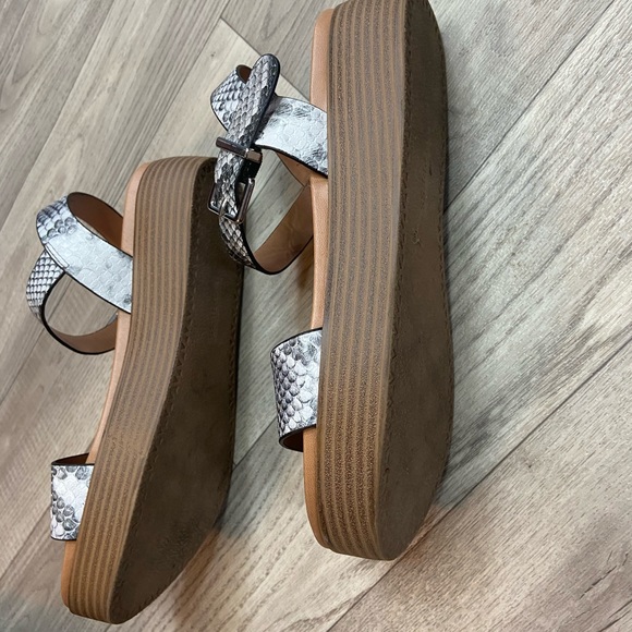 Express platform sandal - Picture 2 of 3